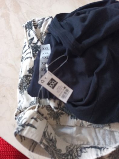 Dunnes  Stores Crop Pyjamas.  Size XXL - 20-22.   B.N.W.T