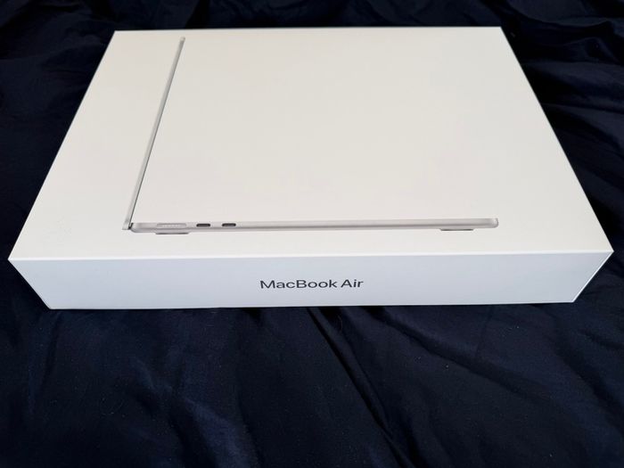 Apple MacBook Air 2026 13in M5 16GB 512GB - Silver