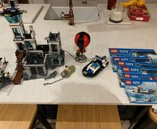 Rare Lego Retired set 60139 Prison Island