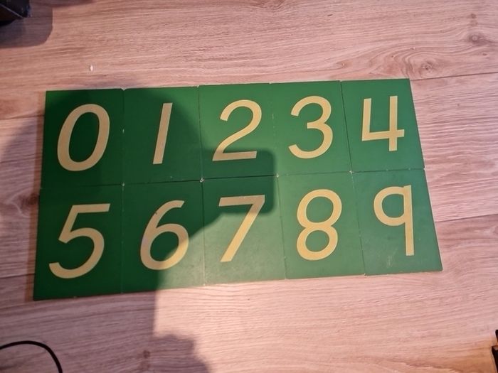 Montesorri sand papers numbers