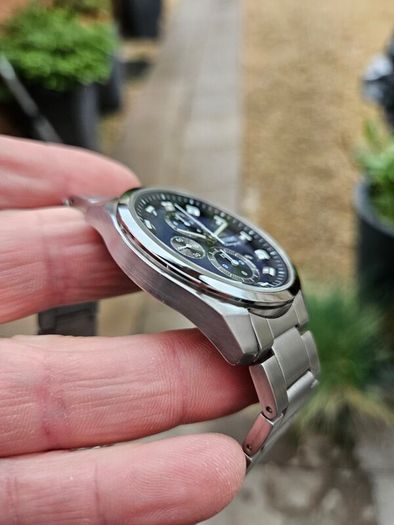 Watch Orient Chronograph.