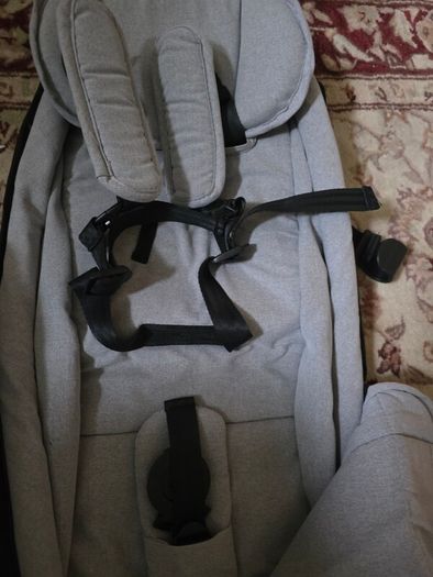 Baby insert for bike trailer