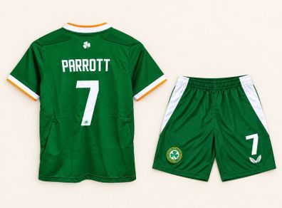 Ireland football kit