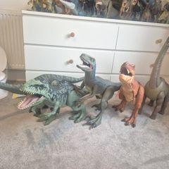 Large Dinosaurs