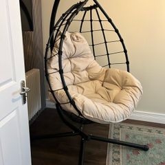 Egg chair
