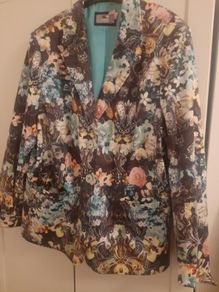 ladies floral print blazer jacket