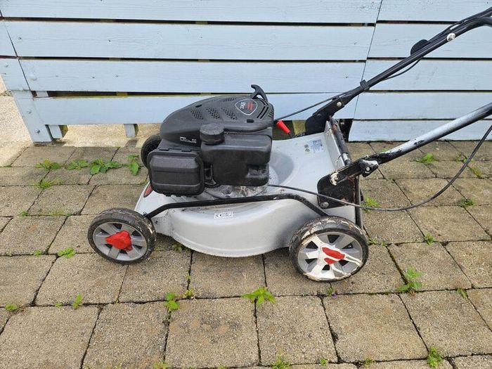 Lawnmower