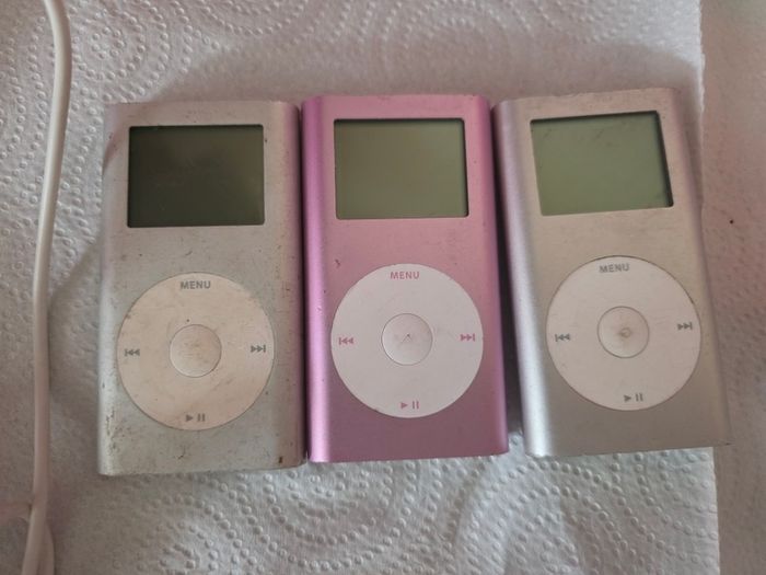 3 x iPod Mini 2nd Gen (Free Post)