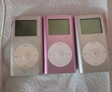 3 x iPod Mini 2nd Gen (Free Post)