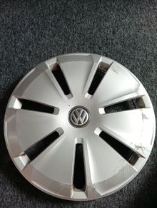 Genuine 16" Volkswagen Wheel Cover Hubcap