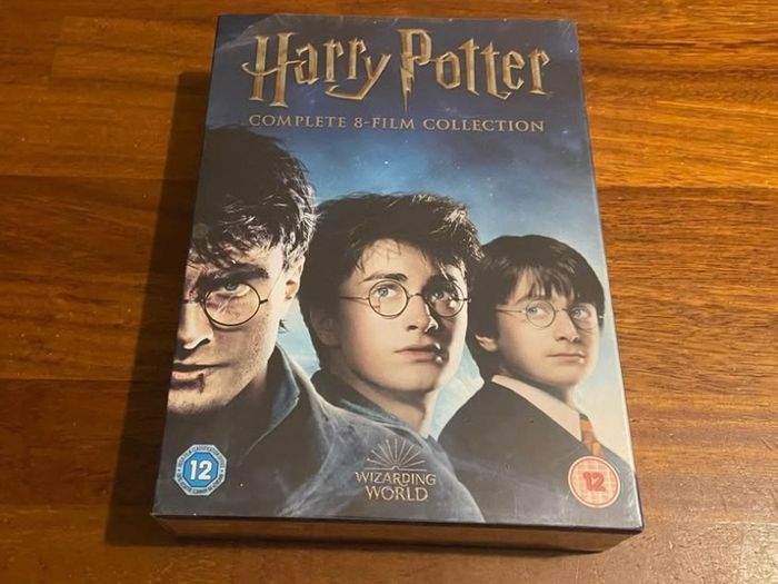Harry Potter Collection (Complete 8 Film Box Set)