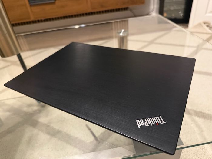 Lenovo Thinkpad T14s | i7 - 10th Gen | 32GB Ram | 512GB SSD | Touchscreen
