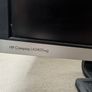 HP Compaq LA2405wg - broken Image 2