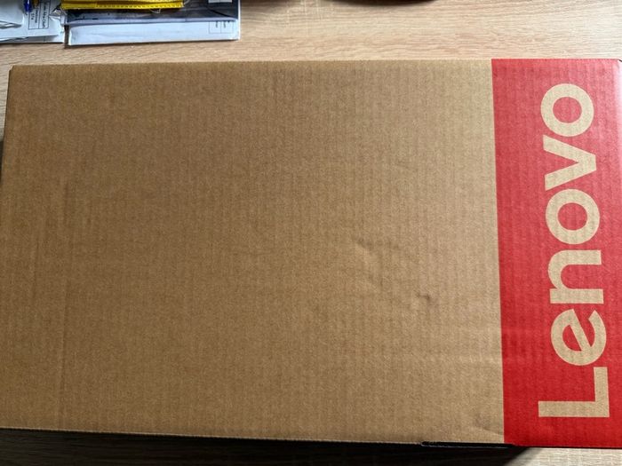 Lenovo IdealPad Slim 5 13Q8Y11 CPU Snapdragon X2 Plus 6 Core 16/512 SSD 13-inch OS Windows 11 Home Cloud Grey Brand New Sealed .