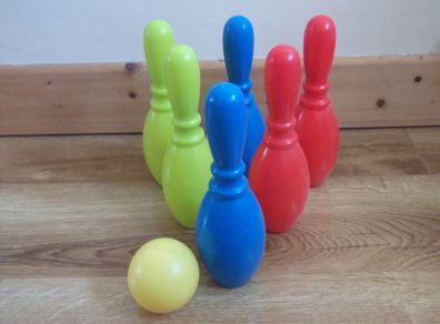 Bowling set