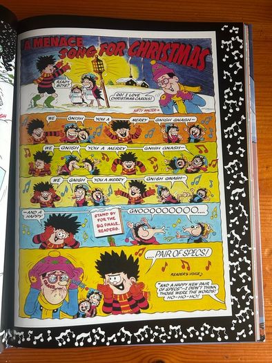 Comic: 'Classic The Beano & The Dandy Silly Sing-Along'