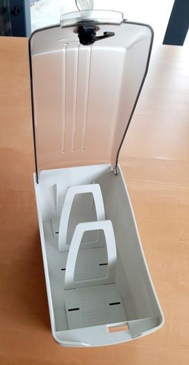 Floppy disk storage box