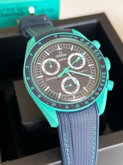 Omega x Swatch MoonSwatch Mission on Earth  Polar Lights