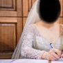 Tailored wedding dress Image 2