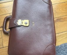 brief case