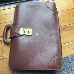 brief case