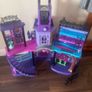 monster high doll house Image 3