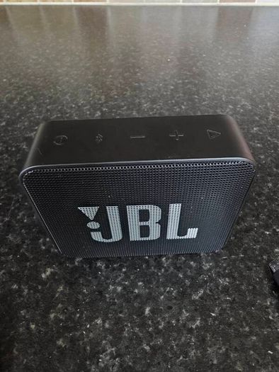 JBL go2 Bluetooth speaker