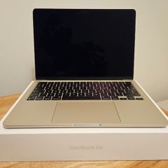 MacBook Air M2 2022, Starlight, 8GB/512GB, 99% Battery