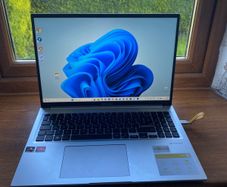 Asus VivoBook