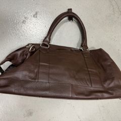 leather bag travel