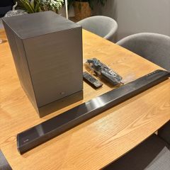 Lg Soundbar + subwoofer