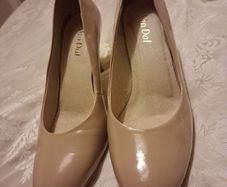 Van Dal Shoes