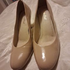 Van Dal Shoes