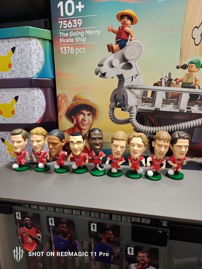Liverpool figures vintage