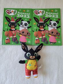 Fisher Price Soft Toy - Bing Bunny Painting - 8" + Free Bing Annuals