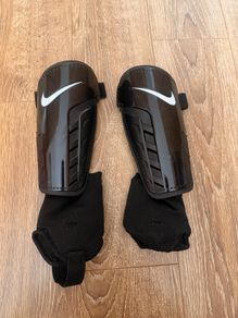 Nike shin guards
