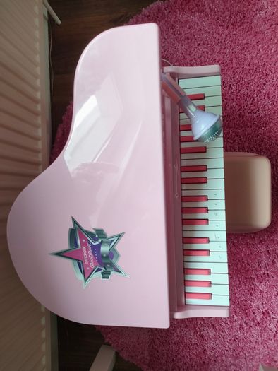 Kids piano