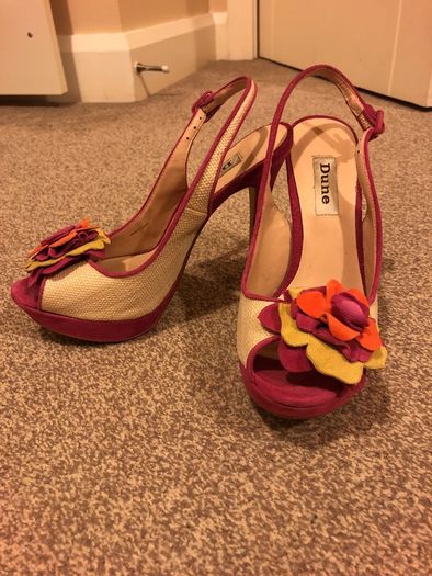 Dune unique pink heels