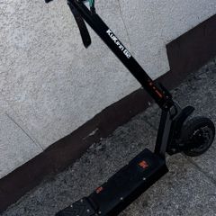 electric scooter