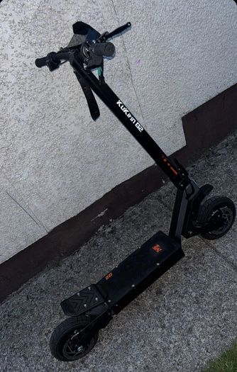 electric scooter