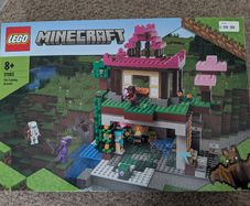 Minecraft Lego 21183 The Training Grounds