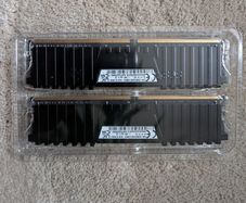 Corsair vengeance (2x16gb) DDR4 RAM 32Gb
