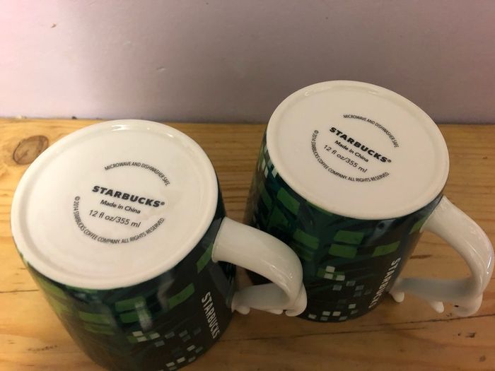 starbucks christmas mugs