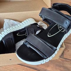 Ecco Gruuv Sol Sandals