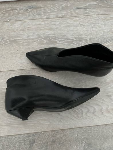 leather shoes