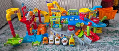 V-Tech Toot Toot set