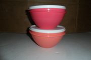 Tupperware wondelier bowl 2 x