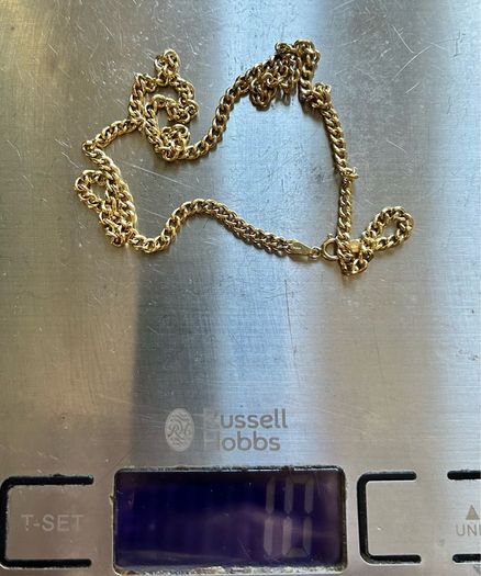 18ct Gold Chain 10g 50cm stamped 750