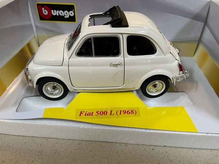 Fiat 500 L 1/16-1/8 burago