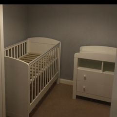 cot and changing unit